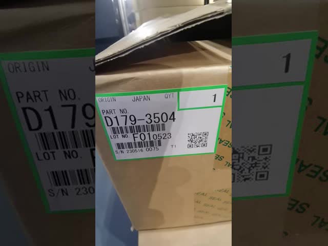 D1793504 D179-3504 D179-3503 D1793503 D179-3501 D1793501 リコー Pro 8100 8110 8120 8200用のドラムクリーニングユニットの組立