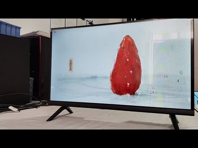 フレームスタイル 32 インチ スマートテレビ 高画質 LED スクリーンで安定操作