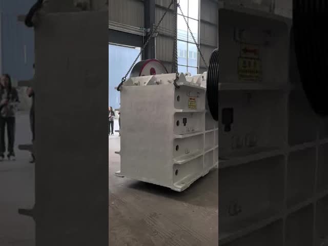 400 X 600 600 X 900 Jaw Cone 10T/H - 800T/H Crusher Mining Crusher