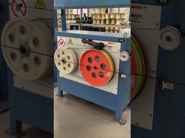 Indoor Gjxh Gjxfh Ftth Drop Cable Single Mode 9 /125 2*3mm Lszh