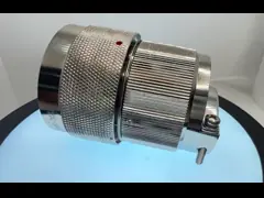 Elektroless Nickel Shell Circular Electrical Connector 100A Strombewertung für schwere Maschinen.Entworfen als Push-Pull-Sperrmechanismus Regenfest Staubfest und Schutzschalen