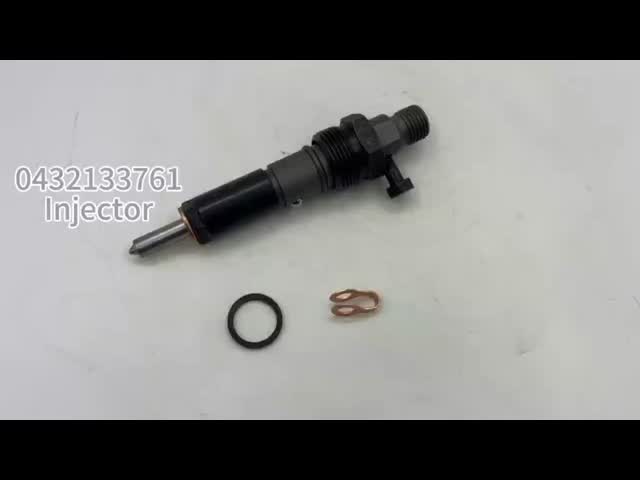Common Rail Fuel Injector 2856255 0432133761 For Holland B90B C190
