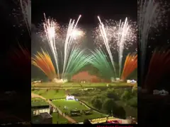 Chinese fabriek Groothandel Professionele Pyrotechniek Dag vuurwerk Taart Kleurrijke rooktaart Vuurwerk Voor de viering