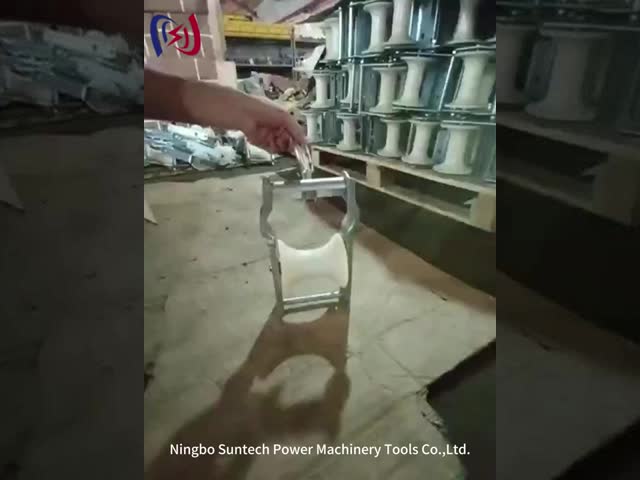 空気ケーブル 120 x 130mm 導管 ストリングブロック ストリングロールブロック 空気線用