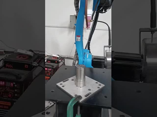 0.5m/min - 2m/min スピード ロボット 溶接 設備 流出量を増やし欠陥を減らす