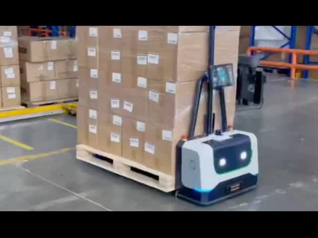 パレットハンドラー・パレット型のフォークリフト