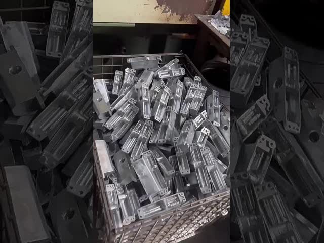 Дверь кулачка скрытая действием - более близким UL расклассифицированный огнем перечислил чугун