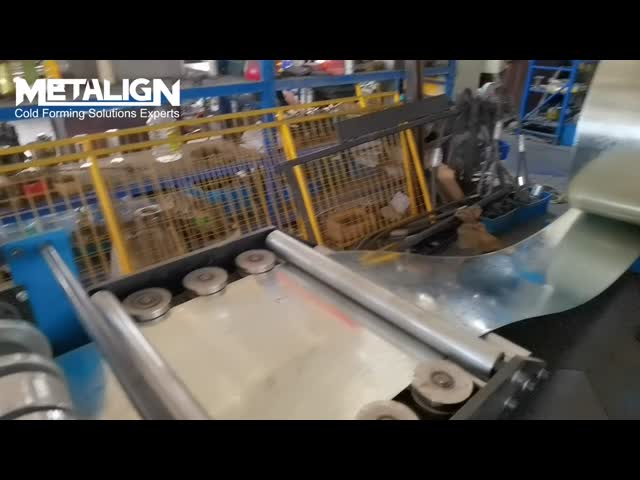 N デッキロール形作機 穴を掘る 20m/min 生産速度