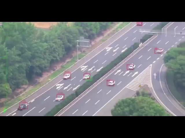 空中での地面画像検出のための3軸光電回転式カメラ