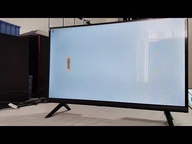 17インチLCDLLED 小型テレビ ブルーツepo_Latnプラスチック住宅 小型テレビ