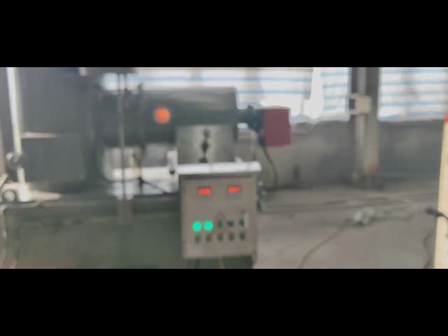 Zls-30 100 300kg/Times 廃棄物焚化器 二重燃焼室 ゴミ焚化器 ビデオ