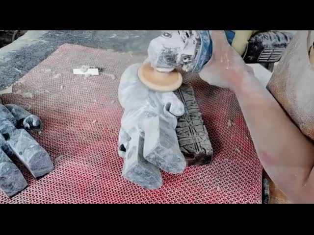 Fancy Decorative Customized Marble Crafts Violent Bear BearBrick Statue Ornaments Marble for Home Decoration