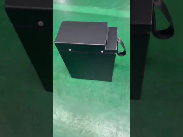 25.6V 230Ahフォークリフト リチウムイオントラックバッテリー,フォークリフトのための24Vリチウムイオンバッテリー