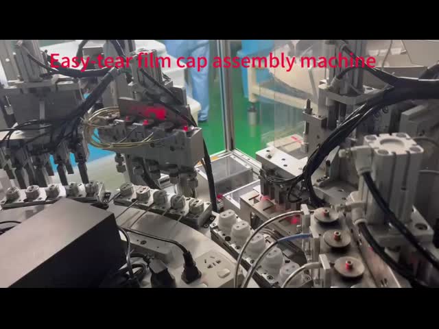 高精度で適格な率 ユーロキャップ組立機 IV注入ソフトバッグとボトルのための簡単に皮革ホイルキャップの自動組立のための機械