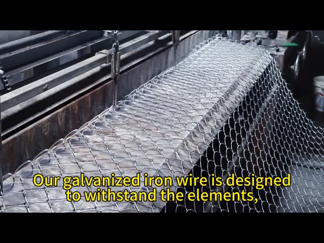 50*50mm Cyclone Wire Chain Link Mesh Fabric Per Roll 1ft-10ft Height