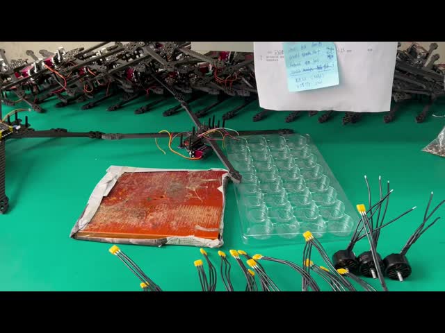 ZAi 精密着陸 快速で安全な包裹配達用ドローン
