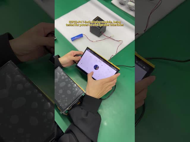 86.5*86.5*37.8mm 2.8インチ JC1060WP470N/C I W モジュールサイズ 壁プレート ESP32 P4