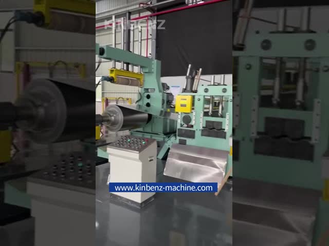 ステンレス鋼の切断機 1650mm スチールストライプ切断機