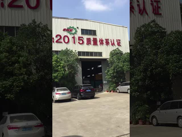 2000kva 1600kw Diesel Engine Generator Low Emission Silent Open Type