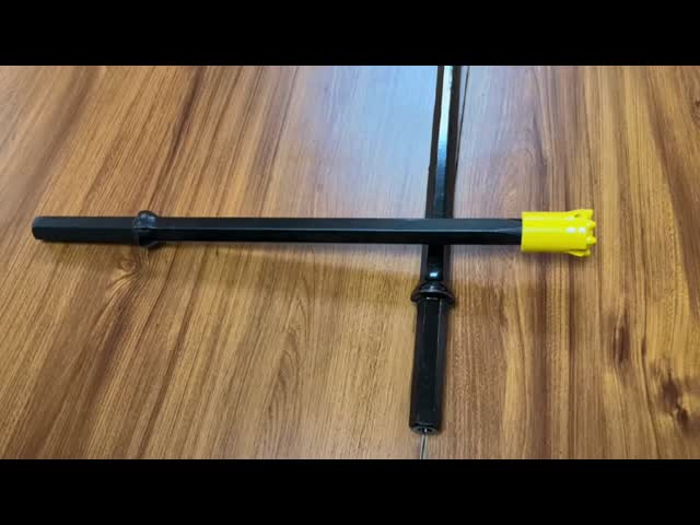 造るプロセスで採鉱用具H22の六角形のドリル棒の炭素鋼