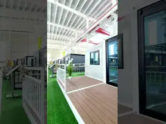 Desain interior yang dapat disesuaikan 40 kaki Rumah yang dibuat dengan pelat baja warna T65mm EPS dan sistem pemutus sirkuit 32A
