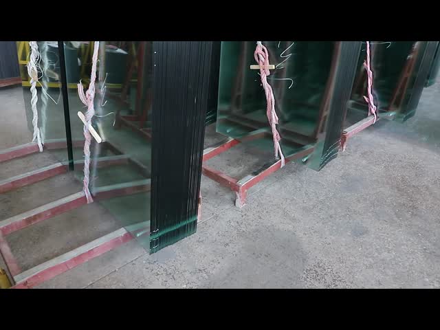 高強度 超透明 熱耐性 熱耐性 現代の建築用 熱耐性 硬化 ガラス 5mm 6mm 8mm 9mm 10mm