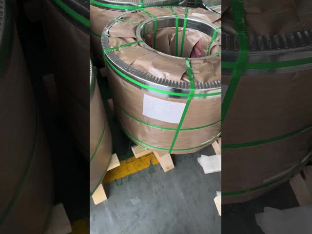 400シリーズ430ステンレス鋼コイルミールエッジまたはスロットエッジID 508mm / 610mm