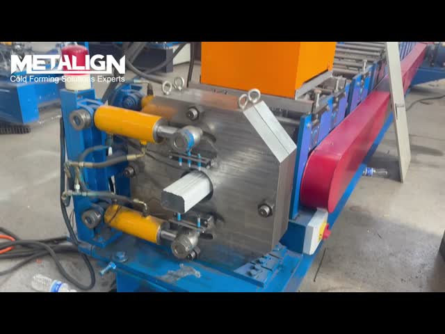 100*100mm Square Downpipe Roll Forming Machine With Precision Cutting