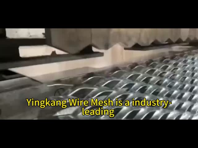 3mm-5mm Thick Powder Coated Expanded Aluminum Wire Mesh For Decorative Buildings