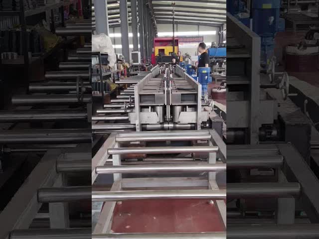 電源ケーブル トレイ 形成 機械 メーカー 平板 統合 ローリング 直径 80~160mm
