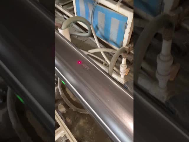 メタルファイバーレーザーマーキングマシン 20W 30W 50W 100W パイプ用