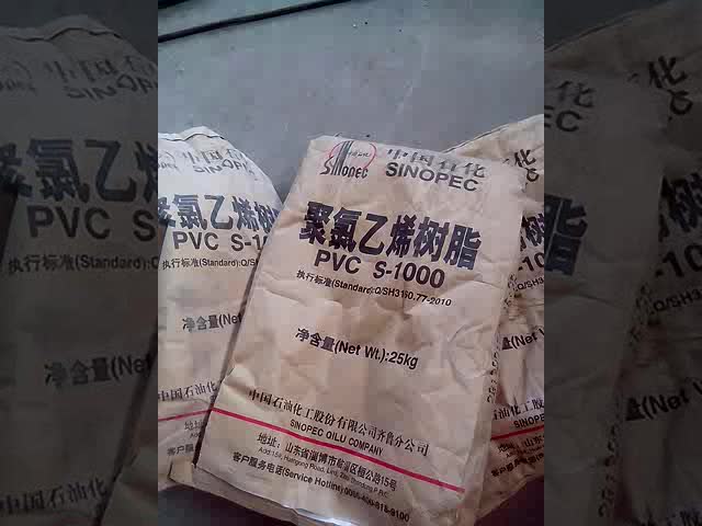 UPVC CPVCの二重ねじ押出機が付いているプラスチック管の放出ライン