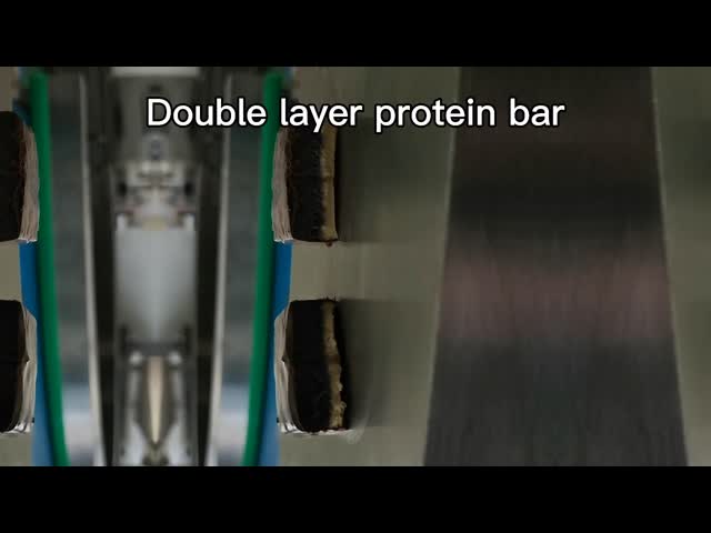 3層タンパク質バー生産ライン 220V パパインクロスタリングマシン