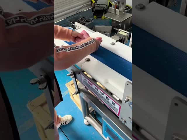 Automatic Meat Cutter Machine For High Speed Slicing In Butcher Shops