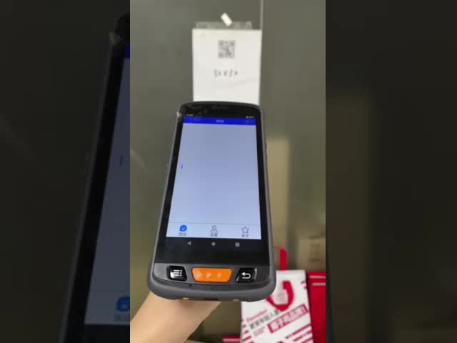 手持ちの5.5インチ Android 11 RFIDリーダー スキャナー 充電器 9000mAh UHFリーダー ストック