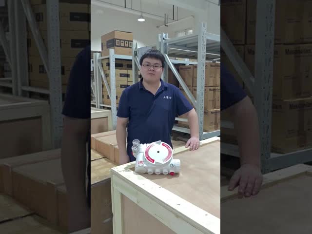 KR 180 R3200 PAのKUKAのロボットPalletizerのための機械ロボット腕3195のMmの最高の範囲