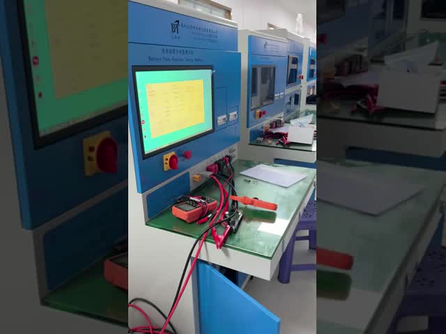 200A排出を満たす12kw電池のパックのテスター100V 20A