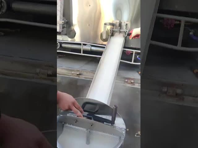 Make Road Marking Easy With Thermoplastic Paint Durable High-Visibility For Traffic Lines