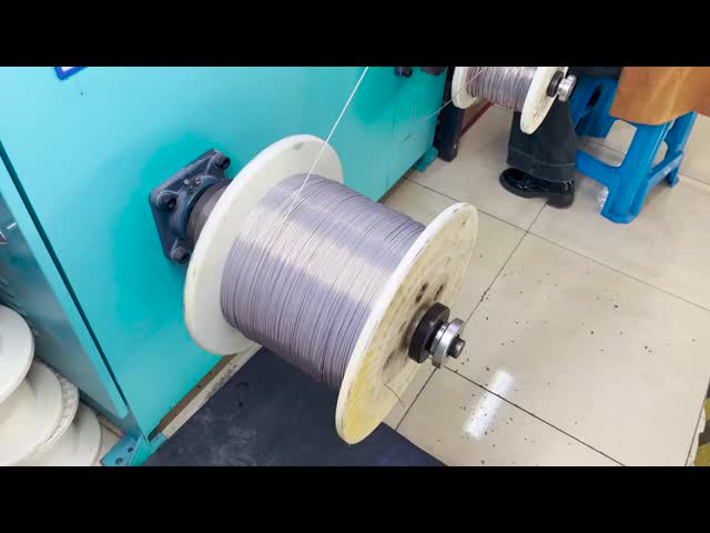 電子機器のためのFEP断熱用金属合金