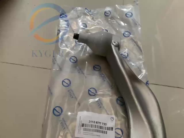 前左下制御腕 3112 6777 733 3112 6777 733 31124083309 BMW F10 F12 F13 F11