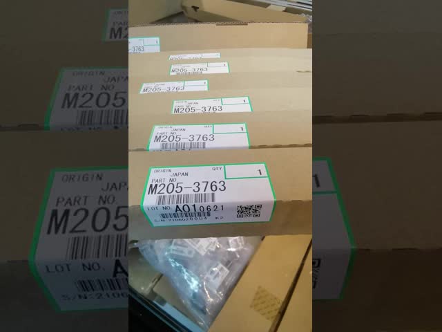 M2053763 M205-3763 Cleaning Blade Roller Assembly for Ricoh Pro C9100 C9110 C9200 C9210 Cleaner Blade Roller Assy