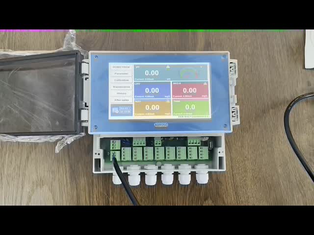 OEM スプリットタイプ オンライン水質分析器 PH ORP 導電性 DO COD アモニア酸塩 ぼんやり性 TSS 分析器
