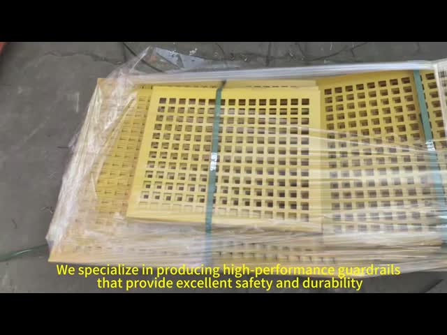 Customizable 316 Welded Mesh Fencing Plastic Sprayed Blue Green For Protection