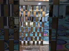 304 헤어라인 PVD 코팅 금색 반짝이는 밝은 붓이 닦은 스테인레스 스틸 유리 디바이더