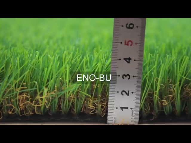 庭の装飾のための人工草 偽りの草 合成草 紫外線耐性 簡単に設置