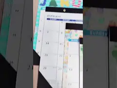 Kalendarz ścienny na zamówienie w kształcie spiralnej Glossy Paper Type Personalizacja Dodaj osobiste daty i wydarzenia