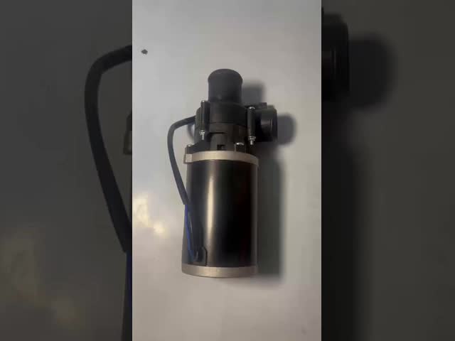バスの部品 販売 バスの液体給湯器 給湯器 ポンプ 5000L/H 24V Φ38 8101-09121