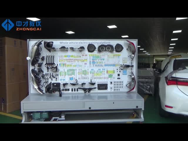 トヨタ・コロラ 自動車メンテナンスの訓練 自動車教育機器