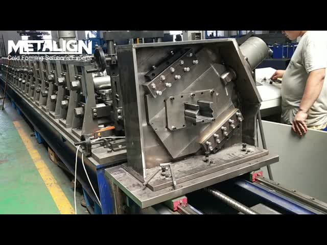 重荷 ハイストタイプ ラック 縦ロール 形成 機械 18.5Kw ビデオ