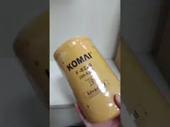 Filtro de combustível KOMAI 2998229 2656F843 525517D1 2998229 SK3177 P502504 BF7990 SN30036 para SUPER1800-II